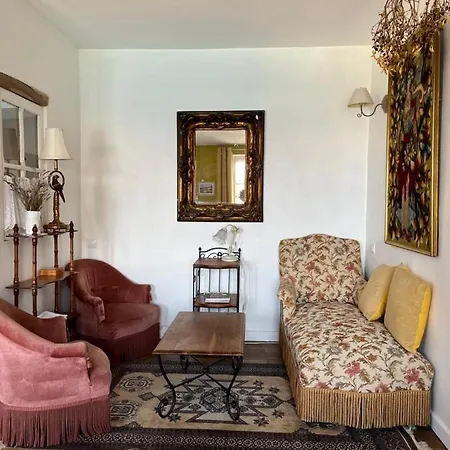 Menton1974 Apartment *